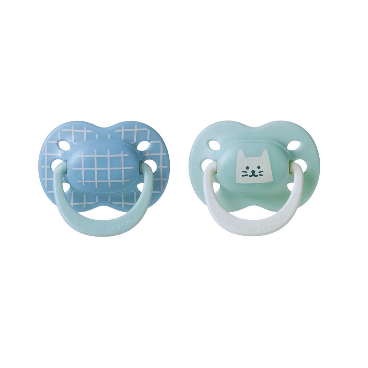 Tommee Tippee Ultimate Fit Boy Soother (0-6 Months)-Assorted