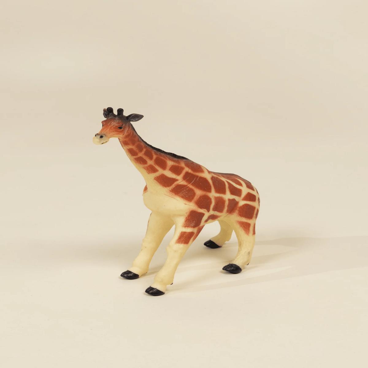 Large Wildlife Animal Play Figurine Giraffe