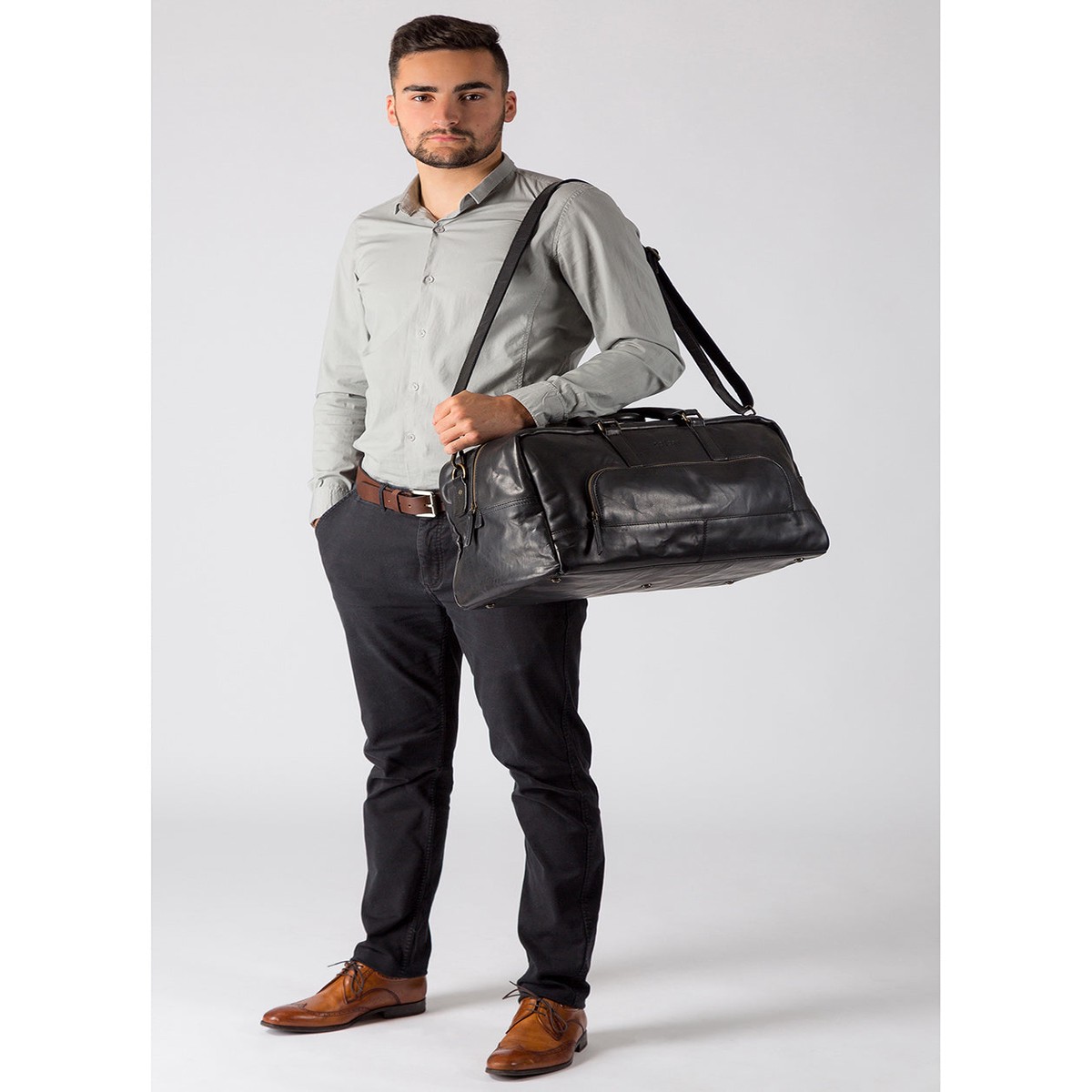 'Giambino' Italian-Inspired Black Leather Holdall