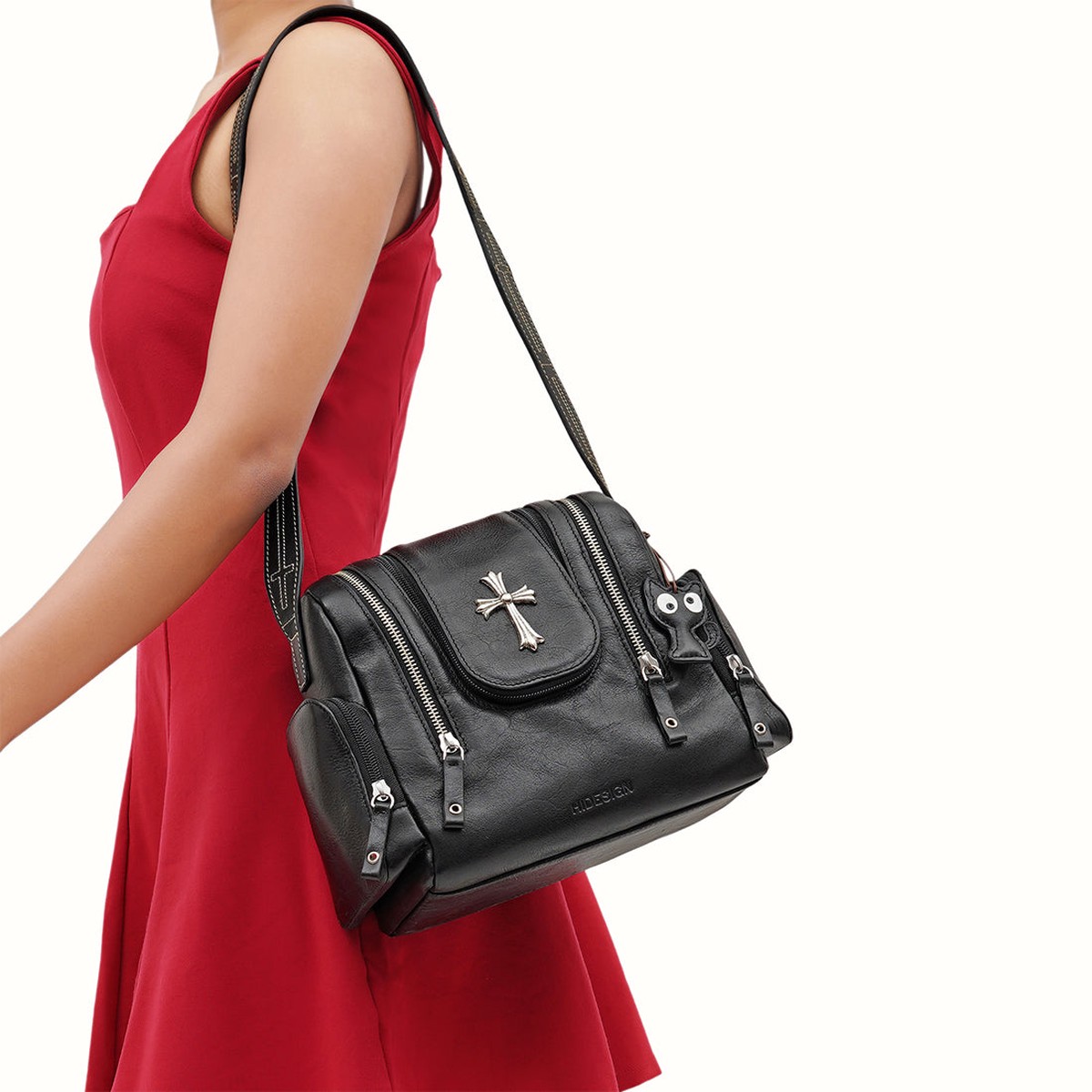 Rin Rin - 01 Black Leather Shoulder Bag