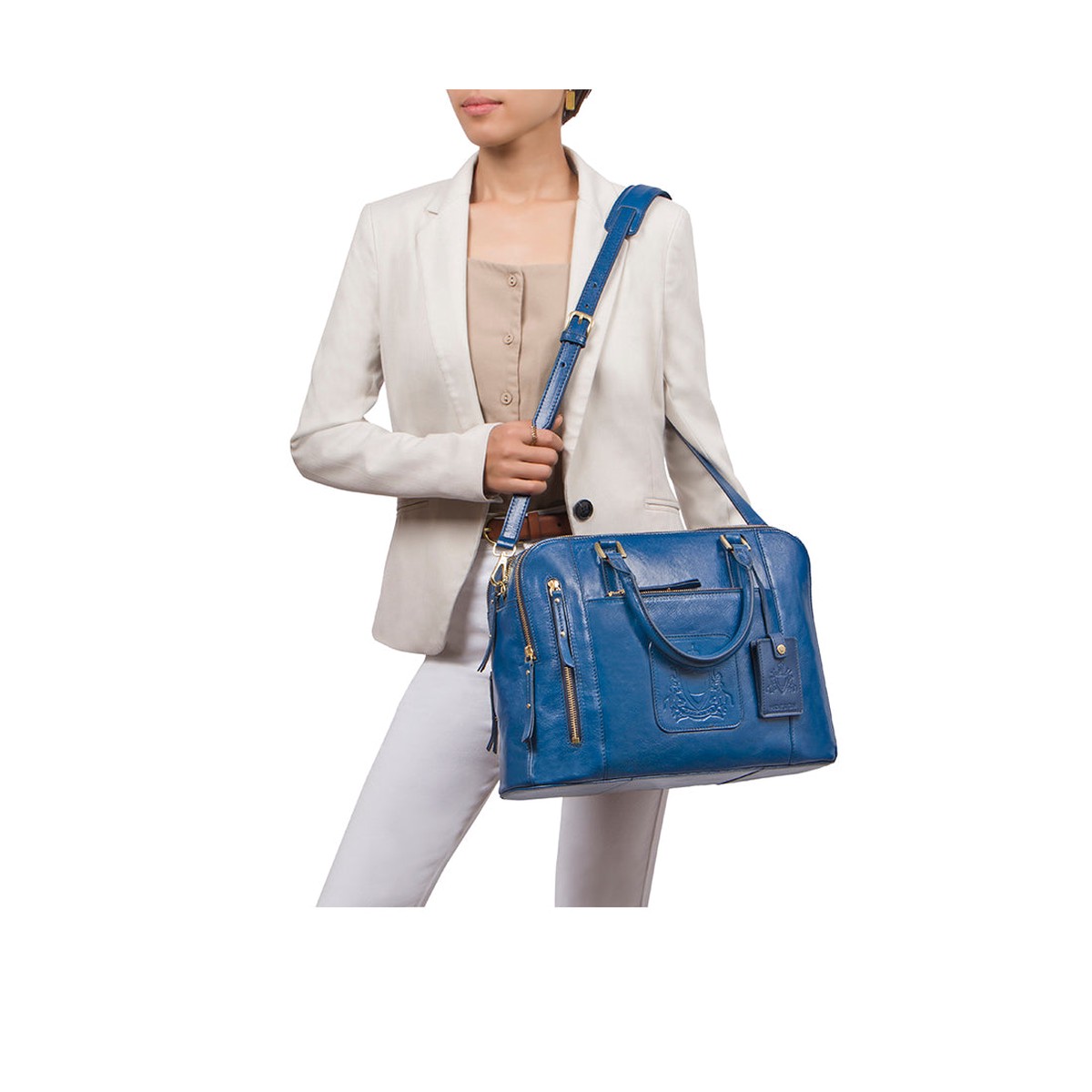 Winona 2 M Leather Shoulder Bag